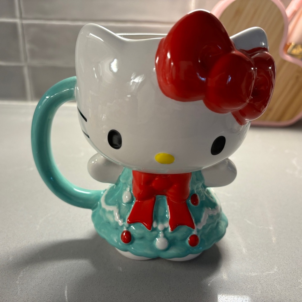 Hello kitty mug